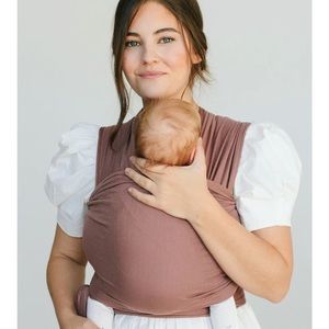 NWOT Cottage Rose Solly Wrap